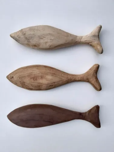 Peixe de madeira