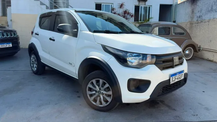 Fiat Mobi Like 1.0 Fire Flex 5P. 2022