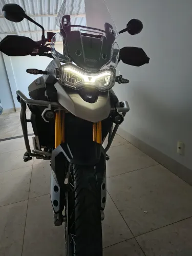 Vendo Tiger 900 rally pro 22/23 com 7.700 km