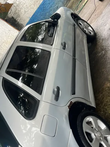 Volkswagen Gol Geração IV Trend 1.0 8V MI Total Flex Mec. 2P 2013