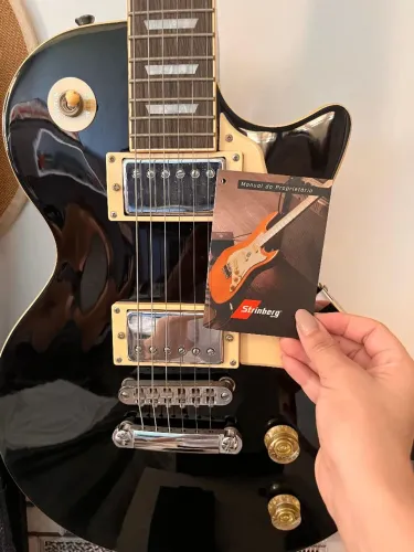 Guitarra + capa
