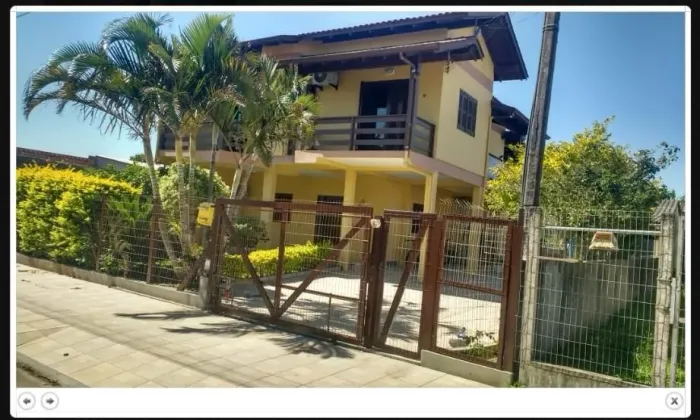Aluga-se casa para veraneio em Torres WhatsApp  * 