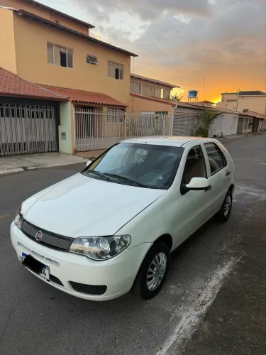 Fiat Palio Celebration 1.0 Fire Flex 8V 2P 2014