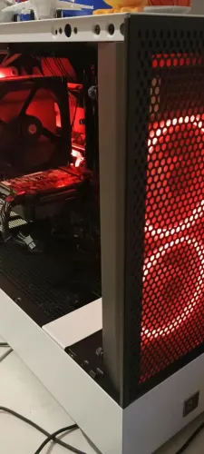 PC Gamer i7 10700KF + Asus rog b460