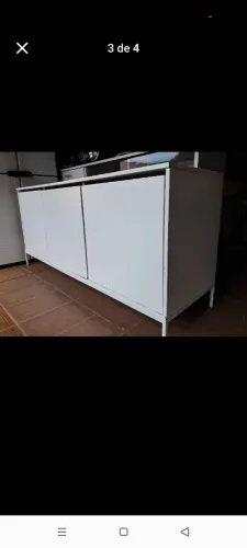Armário medeira pes de ferro 3 portas com prateleira largura 1.50 fundos 45 altura 70