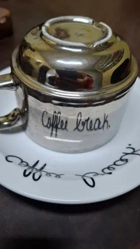 Xícara de café com Pires "Coffee break"