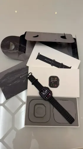 Apple Watch Ultra 2 - Black Titanium - Completo
