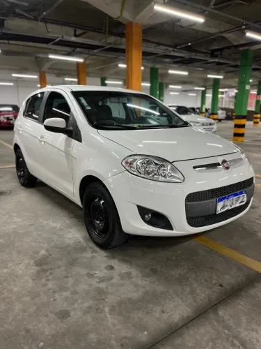 Fiat Palio Essence 1.6 Flex 16V 5P 2016