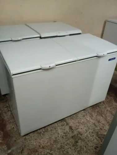 Freezer metal frio