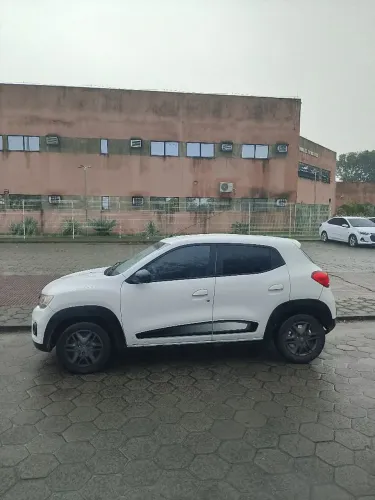Renault Kwid Intense 1.0 Flex 12V 5P Mec. 2018