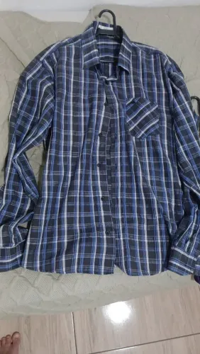 Camisa xadrez em excelente estado