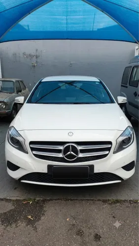 Mercedes-Benz Classe A 200 1.6 TB 16V Urban 156cv Aut. 2014
