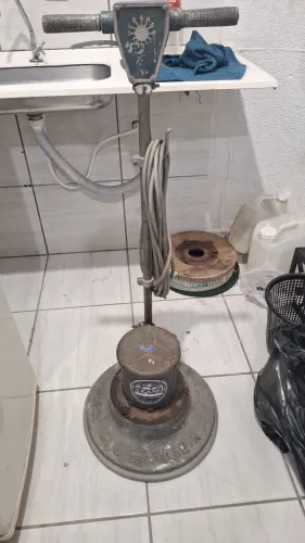 Enceradeira Industrial