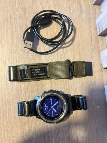 Relógio Garmin D2 Charlie
