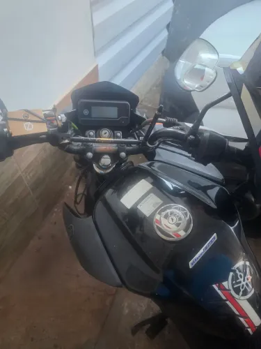 Vendo factor 150 2018 preta