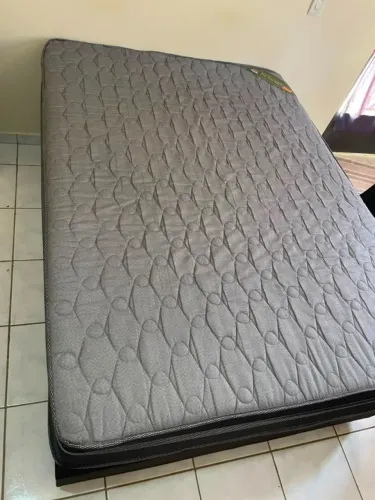 Cama box e colchão casal