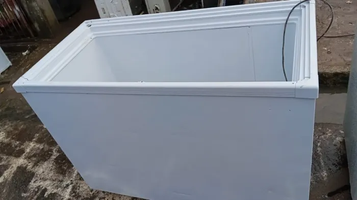 Freezer horizontal