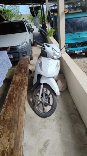 Vendo Biz 2015 abaixo da tabela