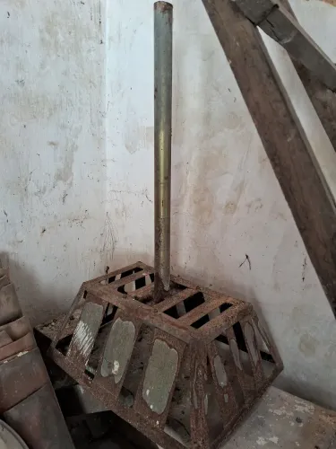 Lixeira ferro