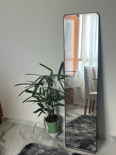 Espelho de corpo inteiro grande - Moldura preta moderna