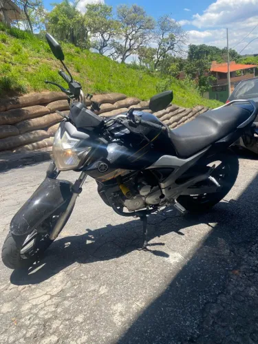 Yamaha Fazer Fz15 150 ABS Connected Deadpool 2012