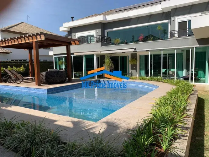 Maravilhosa Casa no Condomínio Morada dos Lagos - Aldeia da Serra.