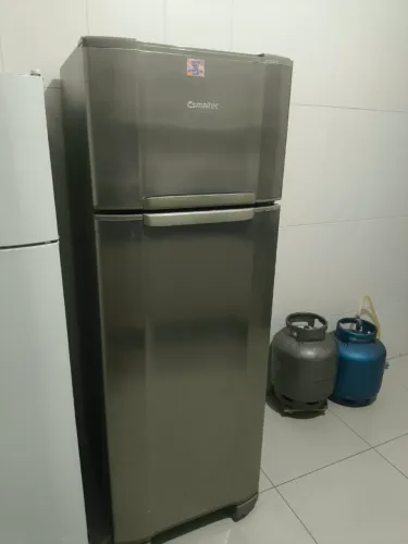 Vendo esta geladeira