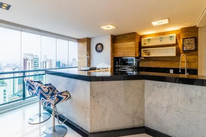 cobertura a venda no Jardim Anália Franco, mobiliada e decorada com 360m² 3 suites, 5 vaga