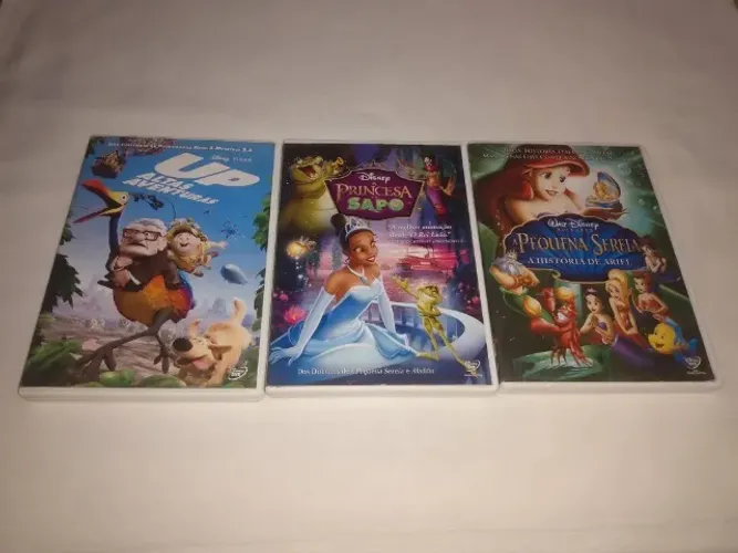 3 Dvd Disney Pequena Sereia Princesa e Sapo e UP Altas Aventuras