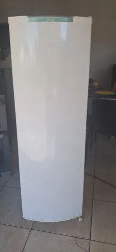 Geladeira palito 110v...