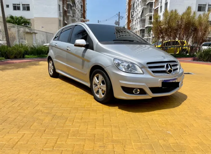 Mercedes-Benz Classe B 180 1.7 116cv Aut. 2010