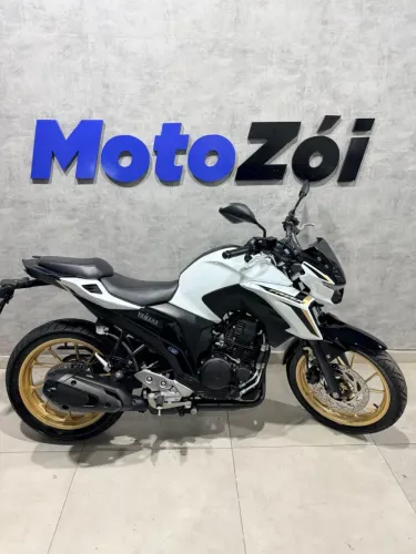 YAMAHA FZ25 FAZER CONNECTED ABS BRANCO 2025