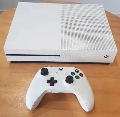 Xbox One S Completo (Aceito Cartão)