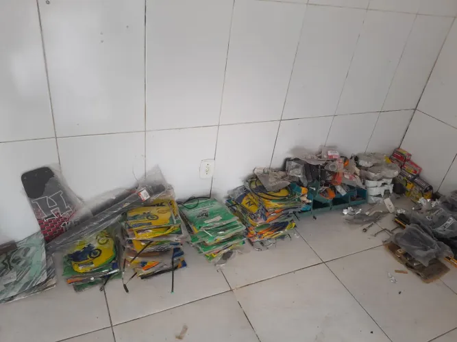 Peças novas para motos.