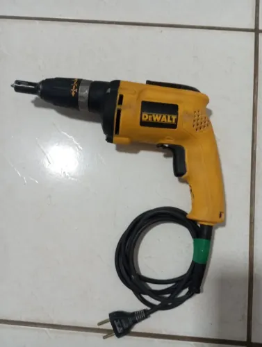 Parafusadeira elétrica drywall Dewalt