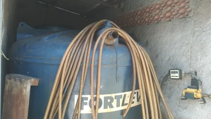 2 Caixa tanque 5000 litros com tampa seminova em perfeito estado