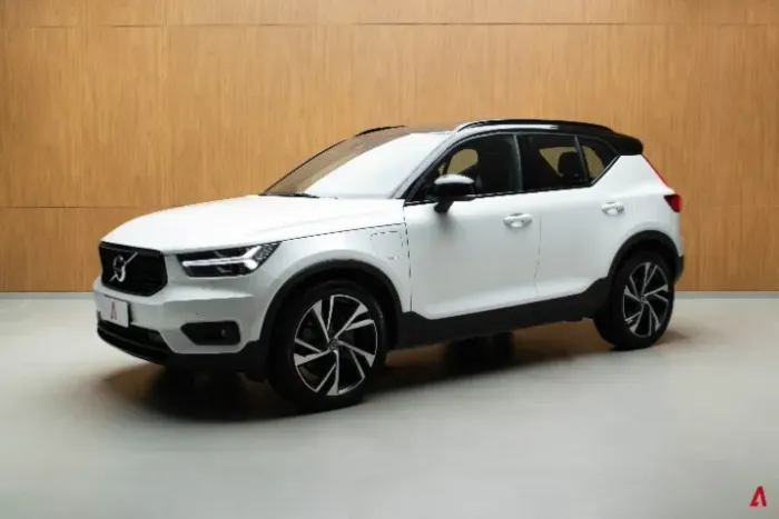 Volvo XC40 XC 40 T-5 Híbrido R-design 1.5 262cv FWD 2021