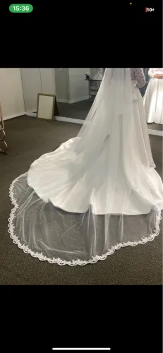 Roupa e intens para casamento