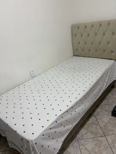 Cama de solteiro reconflex