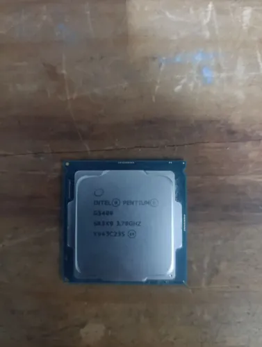 Vendo processador 8° G5400