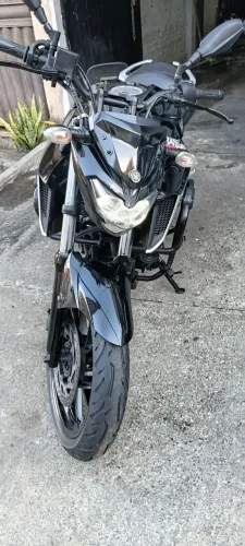 Fz25 fazer linda