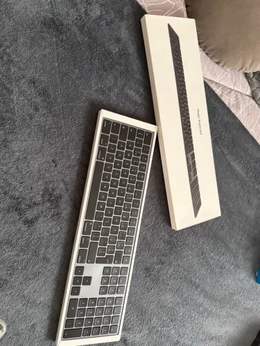 Teclado Magic Keyboard with Numeric Keypad - Space Gray