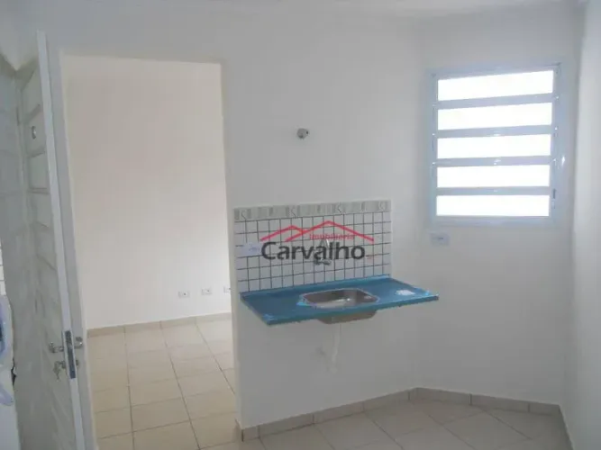Casa com 1 dormitório para alugar, 19 m² por R$ 953,51/mês - Vila Guilherme - São Paulo/SP