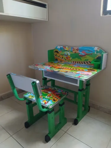 Conjunto mesa infantil