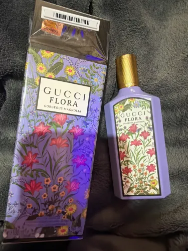 Perfume Gucci Flora Gorgeous Magnolia Eau de Parfum