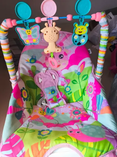 Vendo cadeirinha de descanso para bebê