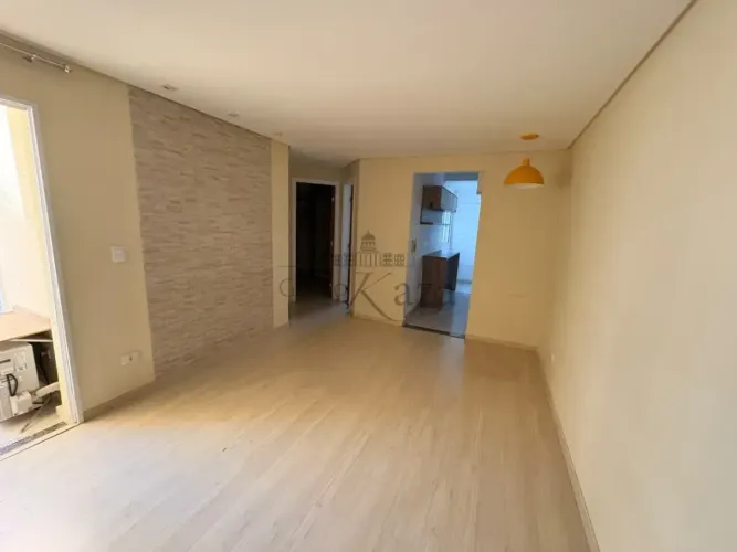 Imóvel para aluguel possui 52 metros quadrados com 2 quartos