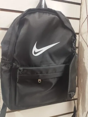 Mochila Esportiva Casual Estilo Nike - Mochila Escolar, Academia e Viagem