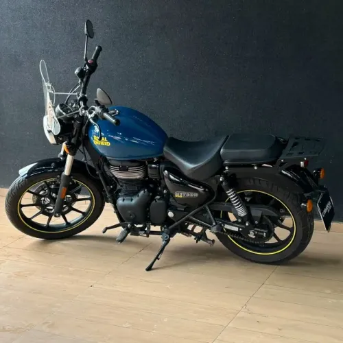 ROYAL ENFIELD METEOR F 350 2025 MOTO REVISADA ÚNICO DONO