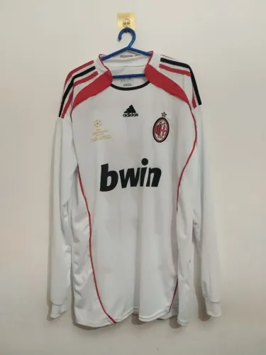 Camisa Milan Retrô Kaká Manga Longa Champions 2006/07 - Branca Away Pronta Entrega